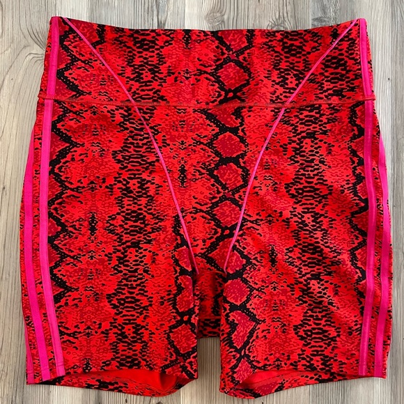 ADIDAS X IVY PARK AOP Short Tight - Picture 3 of 6
